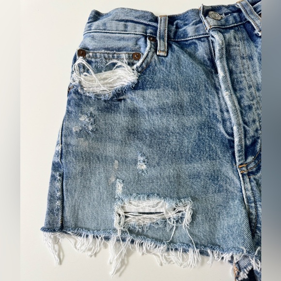 Agolde Distressed Jean Shorts Size 24 - Picture 8 of 12